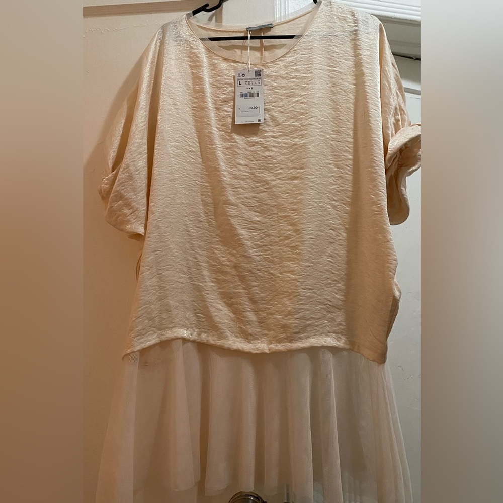 NWT Zara top